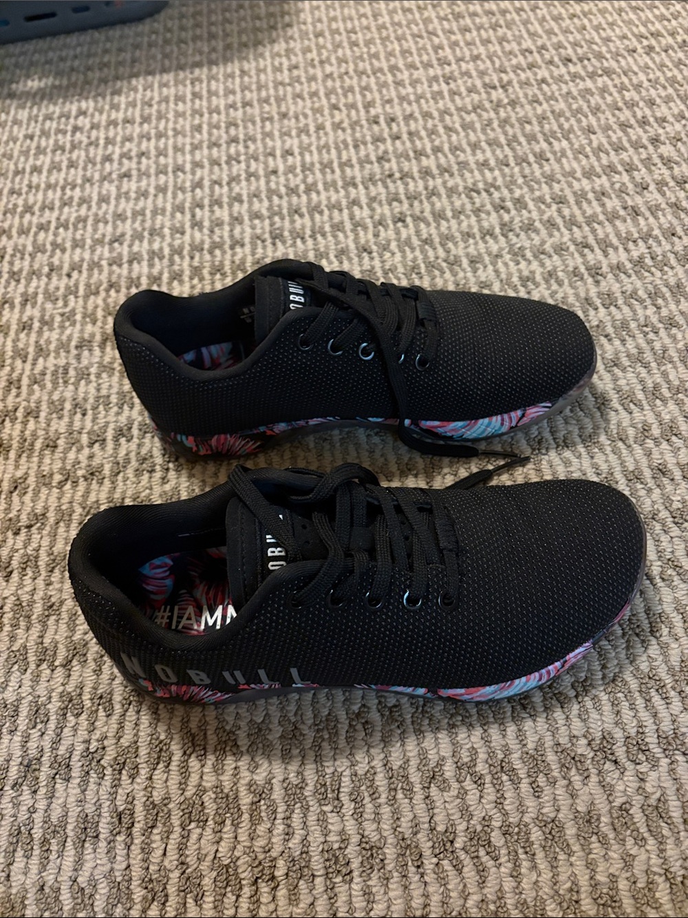 NOBULL Women’s Floral Trainer -Midnight Palm